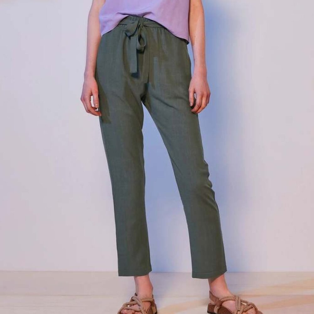 Dagg & Stacey Ivy Ivara Hig Rise Tapered Leg Pull On Tie Waist Ankle Pants